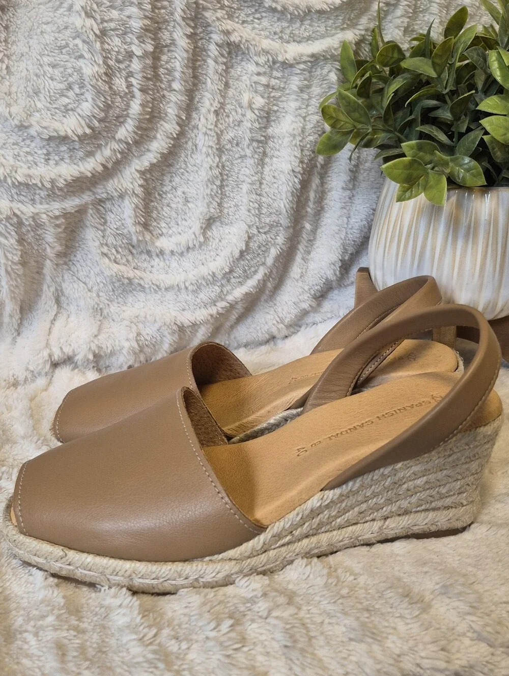 NEW Spanish Sandal Co Tan Leather Espadrille Wedge Sandals Open Toe Women's Sz 9